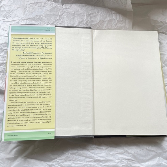 Moonwalking with Einstein Book by Josh Foer - Picture 5 of 16